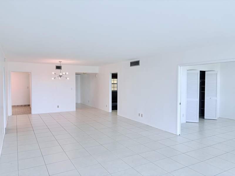 3 bedroom Condominium at 804 Cypress Grove Lane #508, No 123 Palm-Aire Country Club, Pompano Beach — photo 5