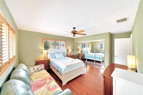 2701 Middle River Drive #11, Fort Lauderdale FL - photo 15 of 60