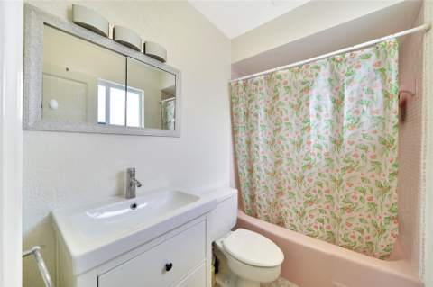 2701 Middle River Drive #11, Fort Lauderdale FL - photo 17 of 60