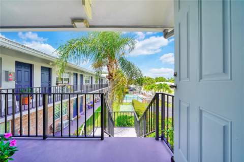 2701 Middle River Drive #11, Fort Lauderdale FL - photo 20 of 60