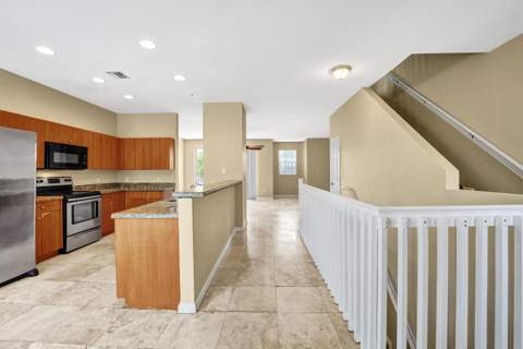 2725 NE 8th Avenue #104, Wilton Manors FL - photo 22 of 56