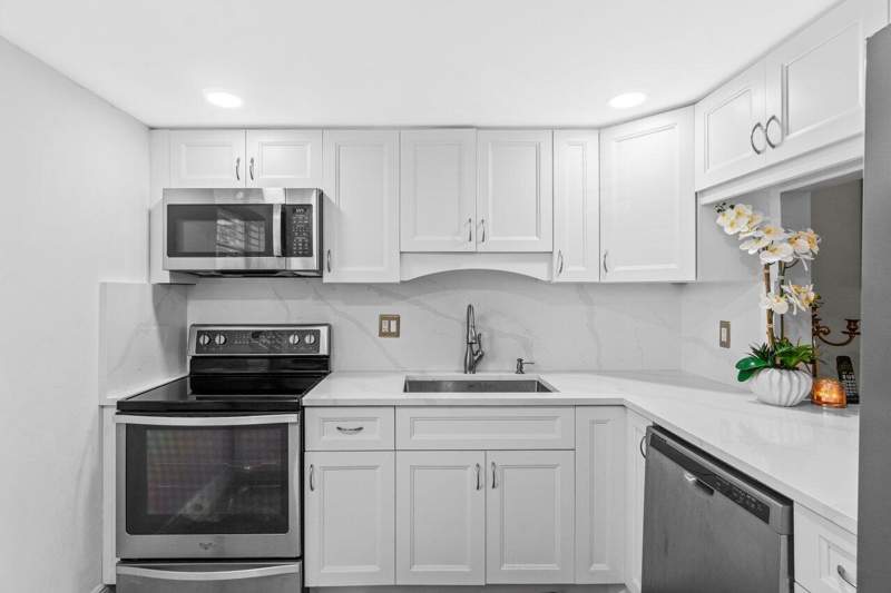 2 bedroom Condominium at 14721 Bonaire Boulevard #101, Villages Of Oriole, Delray Beach — photo 3