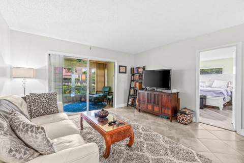 14721 Bonaire Boulevard #101, Delray Beach FL - photo 9 of 35