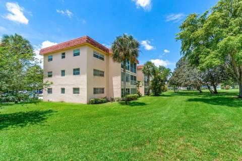 14721 Bonaire Boulevard #101, Delray Beach FL - photo 20 of 35