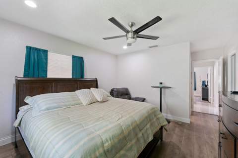4184 NW 52nd Avenue, Lauderdale Lakes FL - photo 15 of 18
