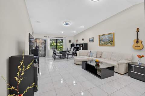 8246 Springview Terrace, Boca Raton FL - photo 8 of 53