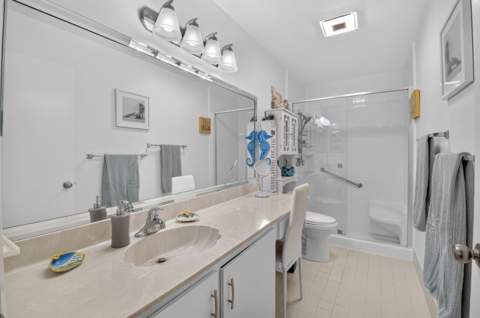 8246 Springview Terrace, Boca Raton FL - photo 23 of 53