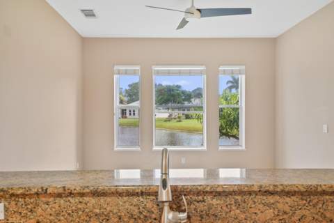 442 NE Leaping Frog Way, Port St. Lucie FL - photo 14 of 48