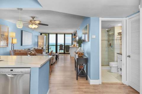 9940 S Ocean Drive #607, Jensen Beach FL - photo 7 of 33