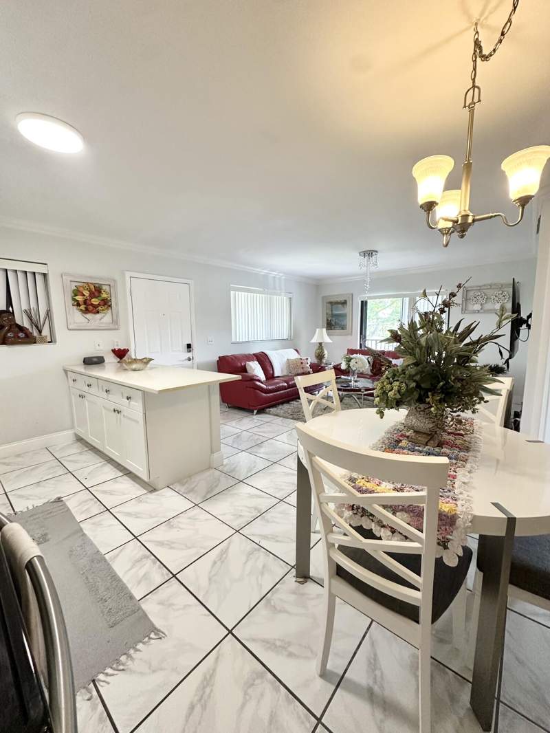 2 bedroom Condominium at 588 Trace Circle #211, Tivoli Trace Condo No 5, Deerfield Beach — photo 4
