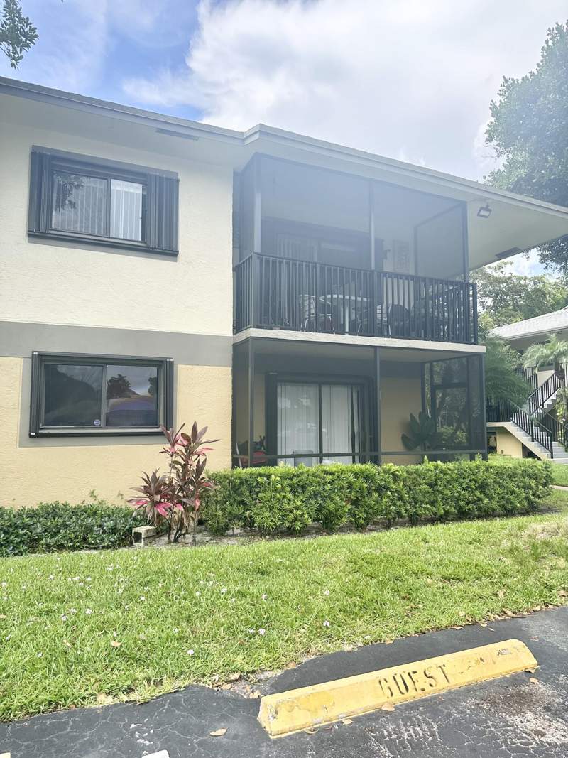 2 bedroom Condominium at 588 Trace Circle #211, Tivoli Trace Condo No 5, Deerfield Beach — photo 3