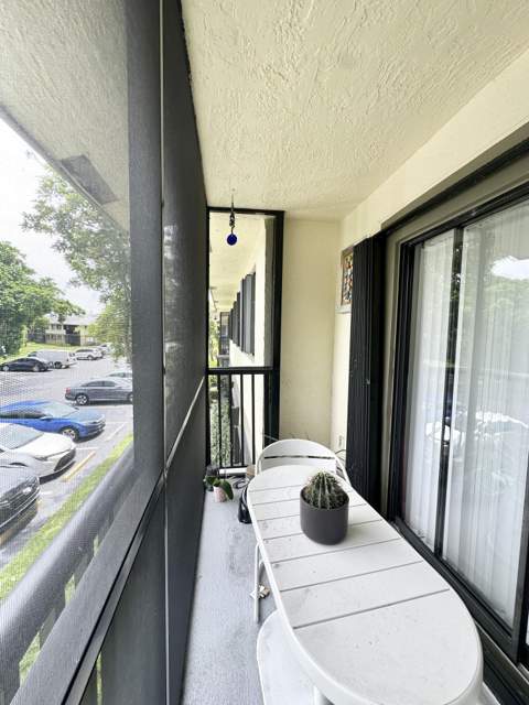 588 Trace Circle #211, Deerfield Beach FL - photo 24 of 27