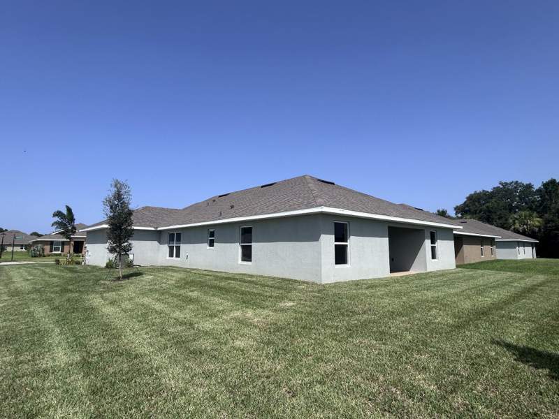 4 bedroom Single Family Residence at 5747 Waterstone Boulevard, Waterstone Phase Three, Fort Pierce — photo 3