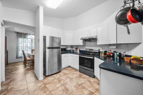 5563 NW 41st Avenue, Coconut Creek FL - photo 13 of 33