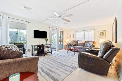 5389 NW 3rd Avenue, Deerfield Beach FL - photo 14 of 52