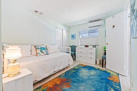 5389 NW 3rd Avenue, Deerfield Beach FL - photo 21 of 52