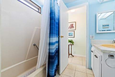 5389 NW 3rd Avenue, Deerfield Beach FL - photo 24 of 52