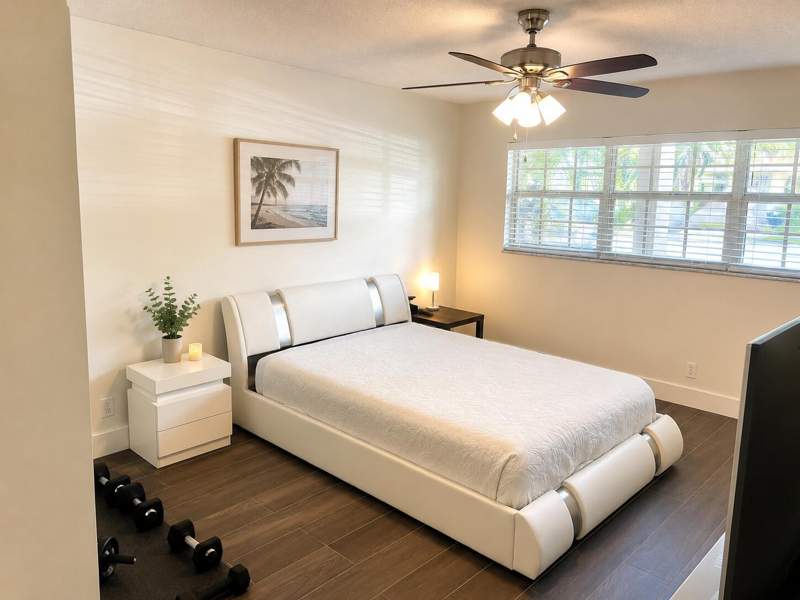 2 bedroom Condominium at 575 Oaks Lane #109, No 61 Palm-Aire Country Club, Pompano Beach — photo 4