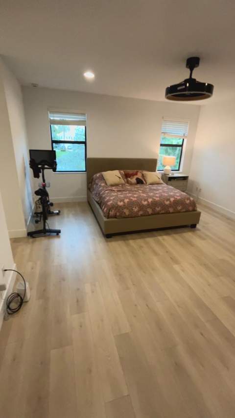 1423 SW 23rd Street, Fort Lauderdale FL - photo 8 of 12