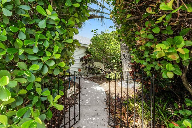 2 bedroom Single Family Residence at 1309 Lucerne Avenue, Lake Worth Town Of, Lake Worth Beach — photo 3