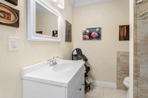 1309 Lucerne Avenue, Lake Worth Beach FL - photo 10 of 35