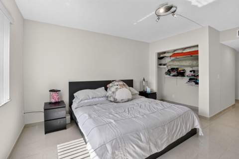 410 Lakeview Drive #103, Weston FL - photo 20 of 36