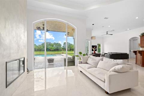4197 Finishline Terrace, Davie FL - photo 14 of 42