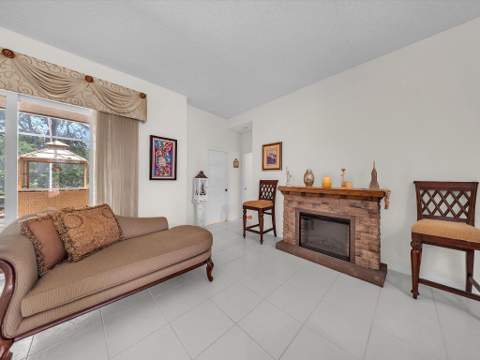6029 NW 74th Street, Parkland FL - photo 10 of 26