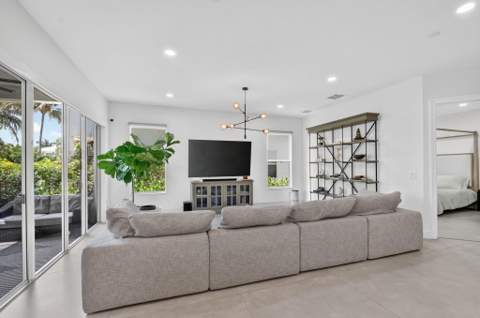 11373 Misty Ridge Way, Boynton Beach FL - photo 18 of 67