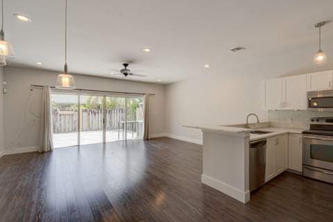 804 SW 4th Avenue, Fort Lauderdale FL - photo 24 of 28