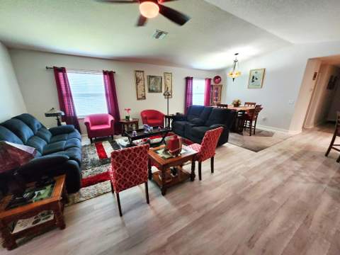11 SE Flamenco Way, Port St. Lucie FL - photo 14 of 45