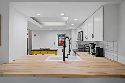 6096 Glendale Drive, Boca Raton FL - photo 19 of 60
