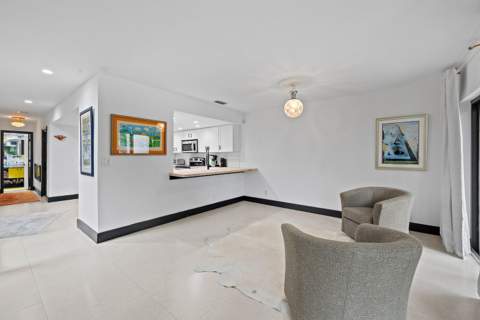 6096 Glendale Drive, Boca Raton FL - photo 20 of 60