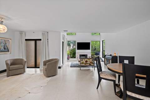 6096 Glendale Drive, Boca Raton FL - photo 21 of 60