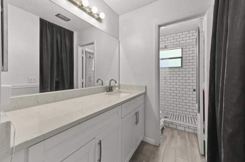 84 Conaskonk Circle, Royal Palm Beach FL - photo 10 of 24