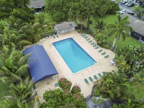 84 Conaskonk Circle, Royal Palm Beach FL - photo 24 of 24