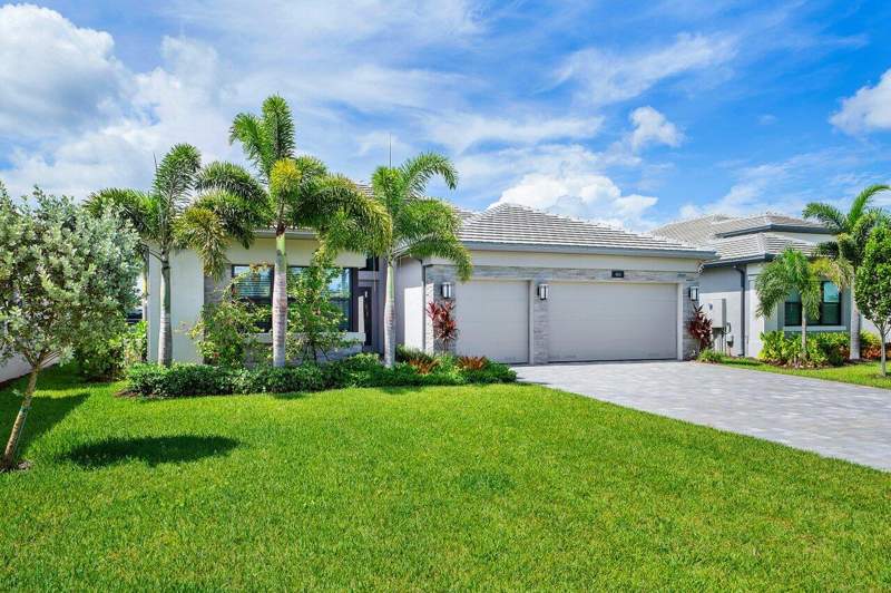 4 bedroom Single Family Residence at 9850 Evergreen Woods Lane, Whitworth Agr Pud, Boynton Beach — photo 5
