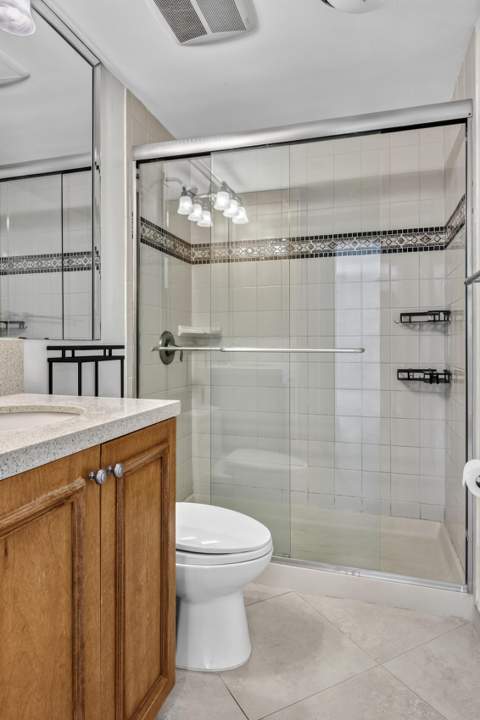 13 Jacaranda Drive #214, Plantation FL - photo 14 of 28