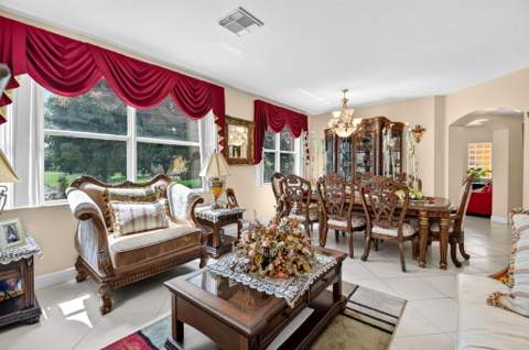 809 Triana Street, West Palm Beach FL - photo 7 of 54