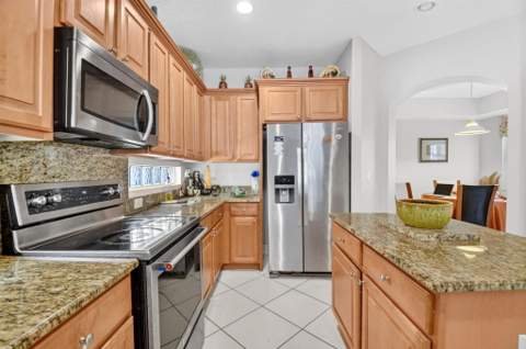 809 Triana Street, West Palm Beach FL - photo 17 of 54