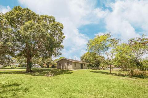 18565 47th Court, Loxahatchee FL - photo 6 of 54