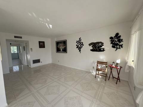 2840 Cynthia Lane #207, Lake Worth Beach FL - photo 7 of 29