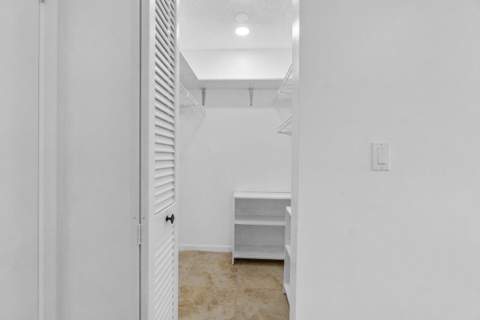 1620 Granfern Avenue #1620, West Palm Beach FL - photo 20 of 33