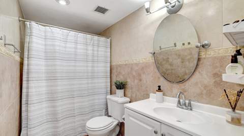 4400 Hillcrest Drive #719c, Hollywood FL - photo 18 of 40
