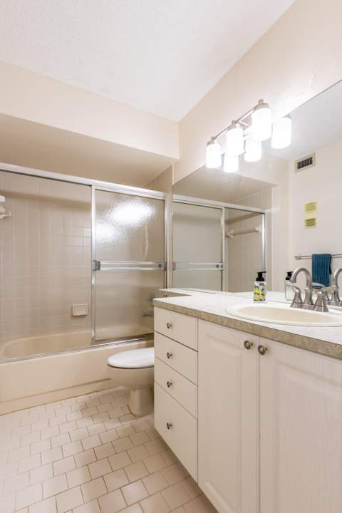 9185 Flynn Circle #3, Boca Raton FL - photo 13 of 22