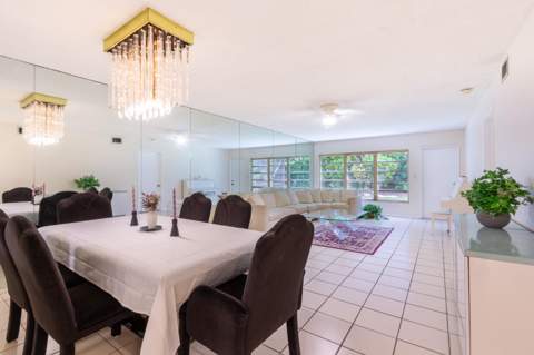 9185 Flynn Circle #3, Boca Raton FL - photo 8 of 22