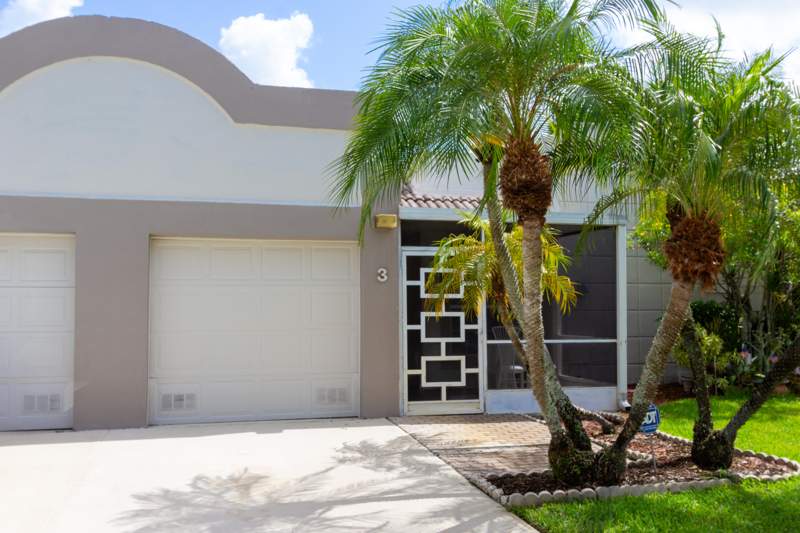 2 bedroom Villa at 9185 Flynn Circle #3, Town Villas, Boca Raton — photo 2