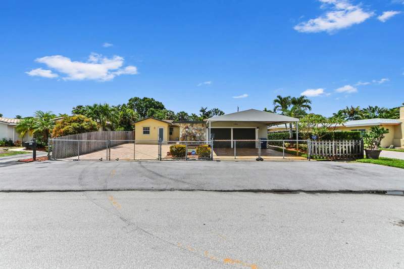 2 bedroom Single Family Residence at 138 NE 29th Street, Almar Estates, Wilton Manors — photo 3