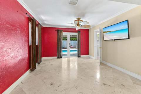 138 NE 29th Street, Wilton Manors FL - photo 16 of 29