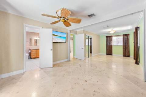 138 NE 29th Street, Wilton Manors FL - photo 17 of 29
